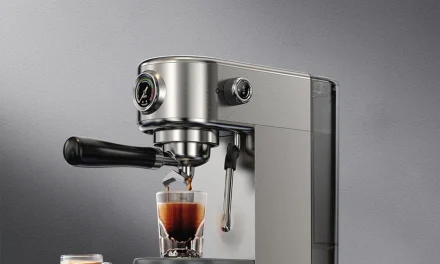 HiBREW H10B eszpresszó kávéfőző: 20 bar nyomás és okos funkciók a tökéletes kávéért